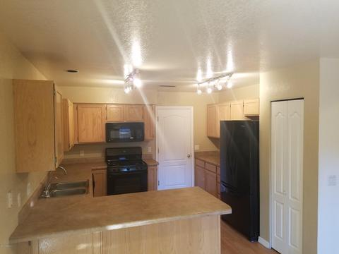2371 S Eclipse Ln, Flagstaff, AZ 86001 photo 9