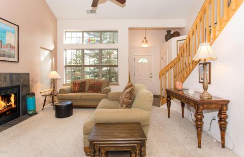 110 E Mohawk Dr, Flagstaff, AZ 86005 photo 7
