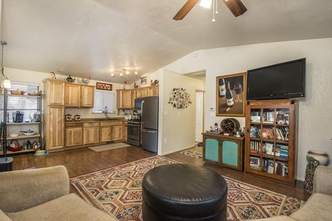 906 Celilo, Flagstaff, AZ 86005 photo 4