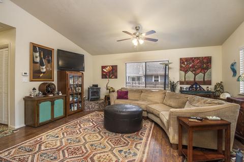 906 Celilo, Flagstaff, AZ 86005 photo 3