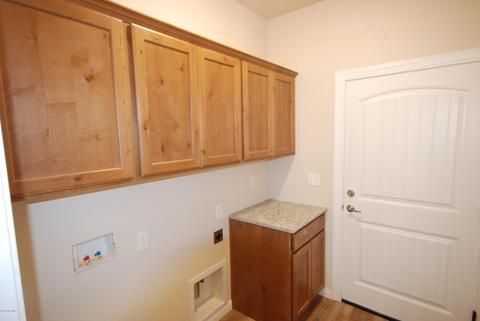 661 Brookline Loop, Williams, AZ 86046 photo 10