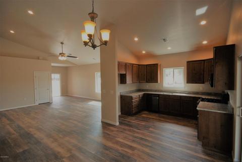 661 Brookline Loop, Williams, AZ 86046 photo 6