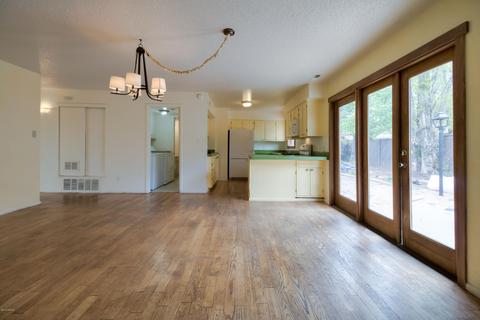 703 E Cherry Ave, Flagstaff, AZ 86001 photo 3