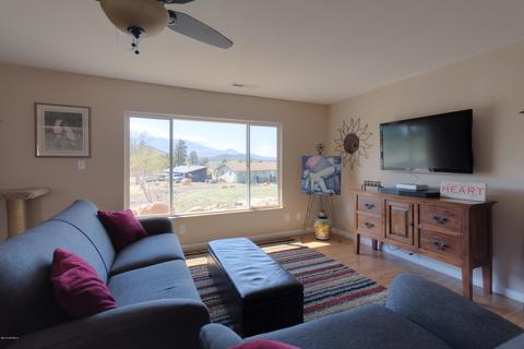 8955 Beasley Rd, Flagstaff, AZ 86004 photo 2