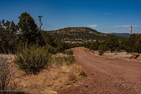 1574 E Barbara Rd, Williams, AZ 86046 photo 7