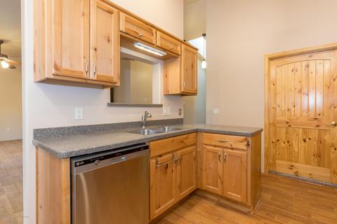 7635 E Robin Hood Rd, Williams, AZ 86046 photo 8