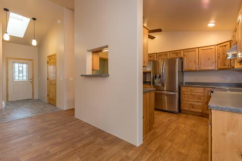 7635 E Robin Hood Rd, Williams, AZ 86046 photo 5