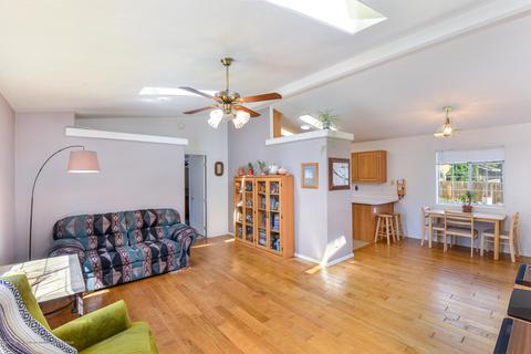 159 Comanche, Flagstaff, AZ 86001 photo 2