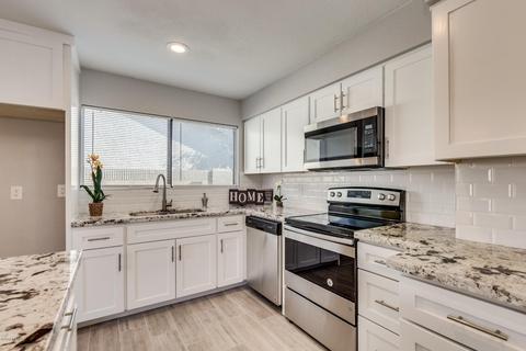 3938 E Nambe St, Phoenix, AZ 85044 photo 9