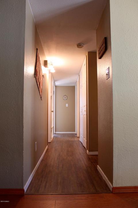 4880 E Tomahawk Dr, Flagstaff, AZ 86004 photo 12