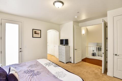 1013 E Sterling Ln, Flagstaff, AZ 86005 photo 23