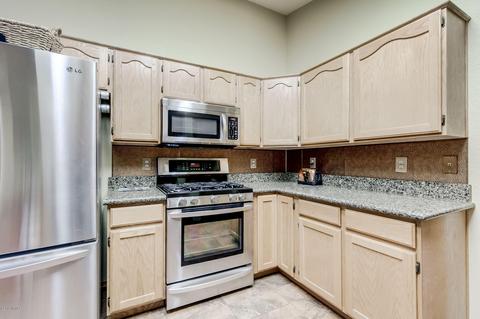 146 E Mohawk Dr, Flagstaff, AZ 86005 photo 5