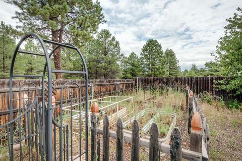 146 E Mohawk Dr, Flagstaff, AZ 86005 photo 22