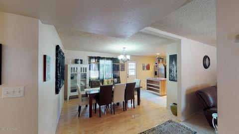 4855 E Broken Bow Dr, Flagstaff, AZ 86004 photo 3