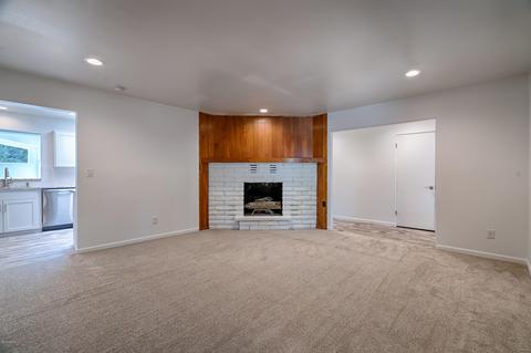 515 E David Dr, Flagstaff, AZ 86001 photo 4