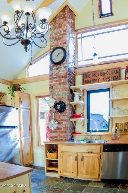 723 W Birch Ave, Flagstaff, AZ 86001 photo 2