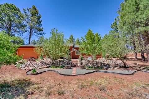 7887 E Robinhood Rd, Williams, AZ 86046 photo 4