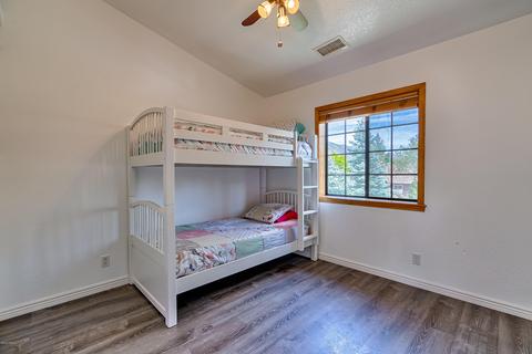 6779 Eagle Crest Dr, Flagstaff, AZ 86004 photo 12