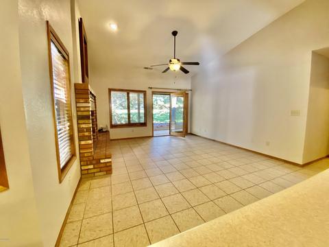 6111 E Laurel Loop Dr, Flagstaff, AZ 86004 photo 11