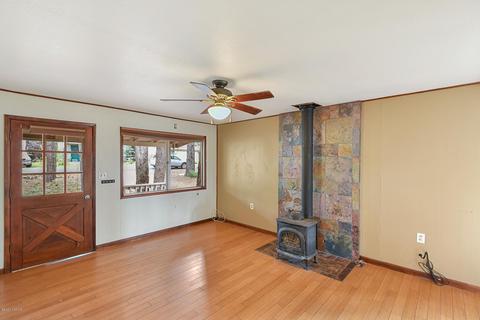 178 Comanche St, Flagstaff, AZ 86005 photo 3