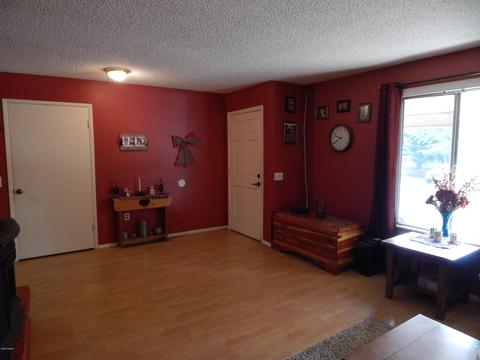 4870 E Tomahawk Dr, Flagstaff, AZ 86004 photo 5
