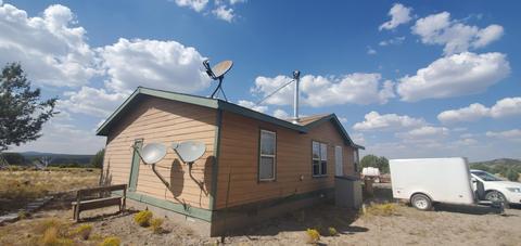 4675 N Ten Tanks Rd, Ash Fork, AZ 86320 photo 2