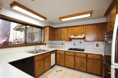 5241 E Hickory Dr, Flagstaff, AZ 86004 photo 12