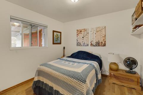 403 E Mohawk Dr, Flagstaff, AZ 86001 photo 2
