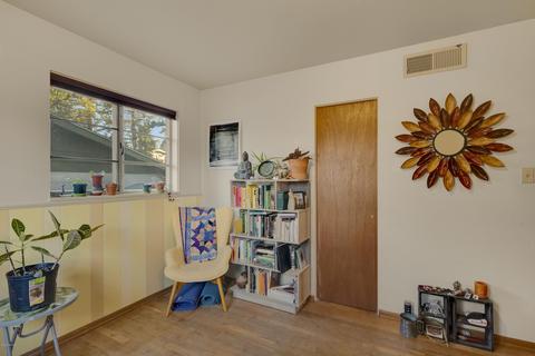 403 E Mohawk Dr, Flagstaff, AZ 86001 photo 4