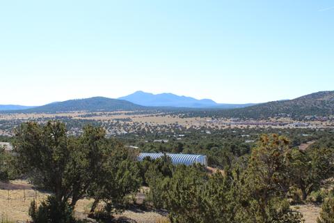 1654 E Sagebrush Rd, Williams, AZ 86046 photo 5
