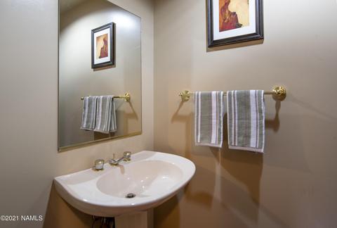 2100 E Skyline Dr, Flagstaff, AZ 86004 photo 27