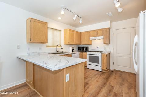 2461 S Eclipse Ln, Flagstaff, AZ 86001 photo 17