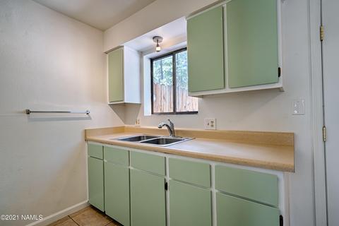 676 E Zuni Dr, Flagstaff, AZ 86005 photo 20