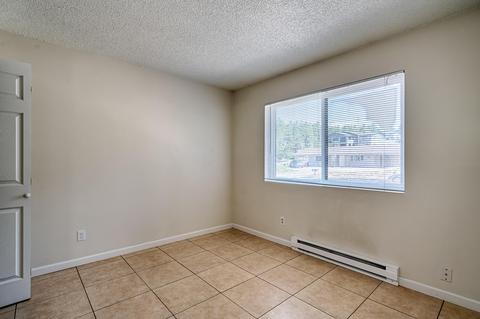 676 E Zuni Dr, Flagstaff, AZ 86005 photo 22
