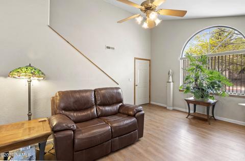 2451 Elder Dr, Flagstaff, AZ 86004 photo 2