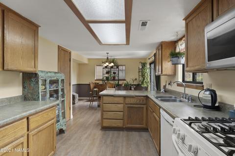 2451 Elder Dr, Flagstaff, AZ 86004 photo 12