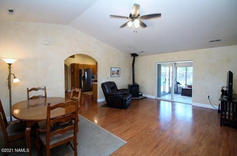 7820 E Mitchell Dr, Flagstaff, AZ 86004 photo 2