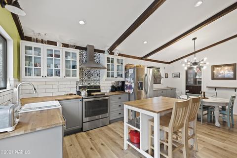 733 E Crestview Ave, Flagstaff, AZ 86001 photo 9