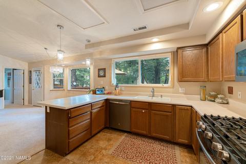 38 E Mohawk Dr, Flagstaff, AZ 86001 photo 12
