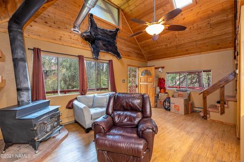 746 Comanche St, Flagstaff, AZ 86001 photo 2