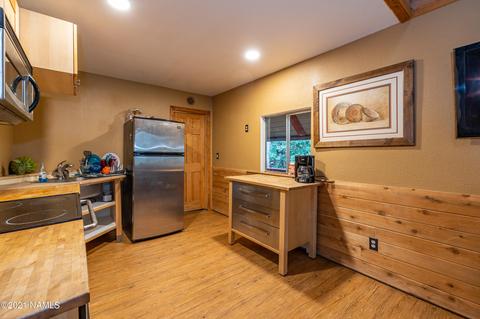 746 Comanche St, Flagstaff, AZ 86001 photo 9