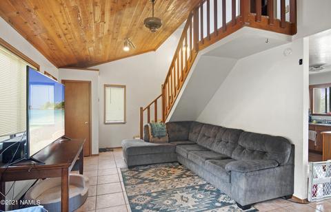 224 Comanche St, Flagstaff, AZ 86005 photo 2