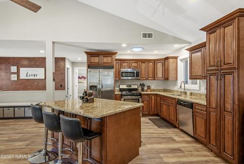 2860 E Hemberg Dr, Flagstaff, AZ 86004 photo 6