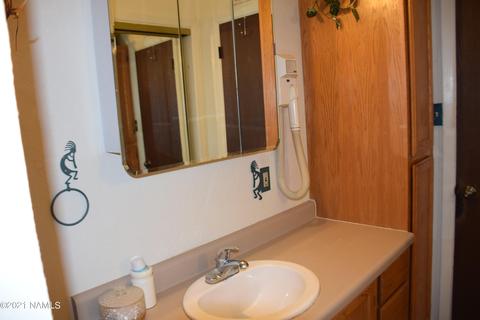 902 E 2nd St, Winslow, AZ 86047 photo 28