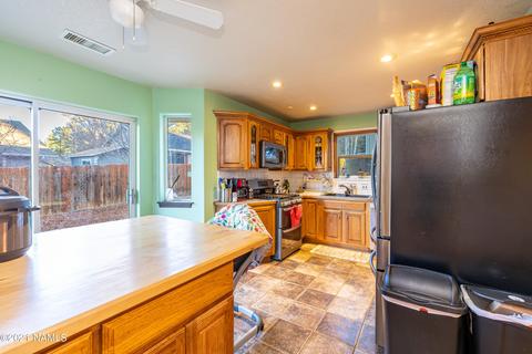 103 E Mohawk Dr, Flagstaff, AZ 86005 photo 18