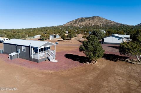 307 E Orchid Dr, Williams, AZ 86046 photo 3
