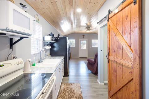 307 E Orchid Dr, Williams, AZ 86046 photo 7