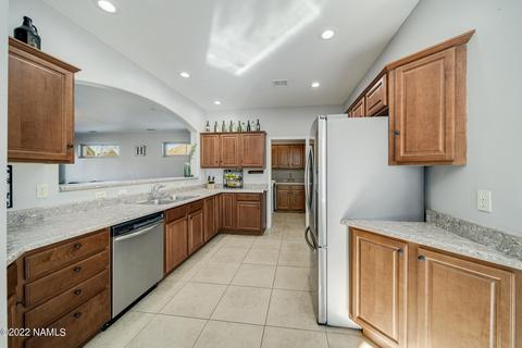 608 Brookline Loop, Williams, AZ 86046 photo 10