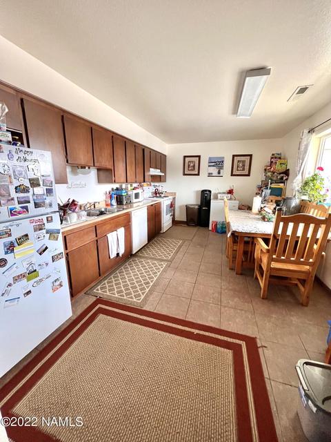 2000 E 4th Ave, Flagstaff, AZ 86004 photo 5