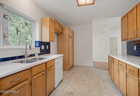 3654 Silver Fox Cir, Flagstaff, AZ 86004 photo 6